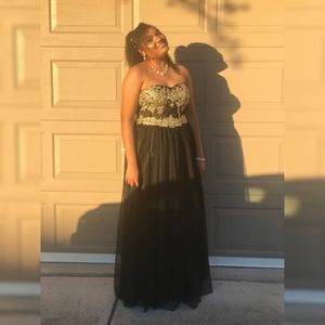 Meet your Posher, Phylecia